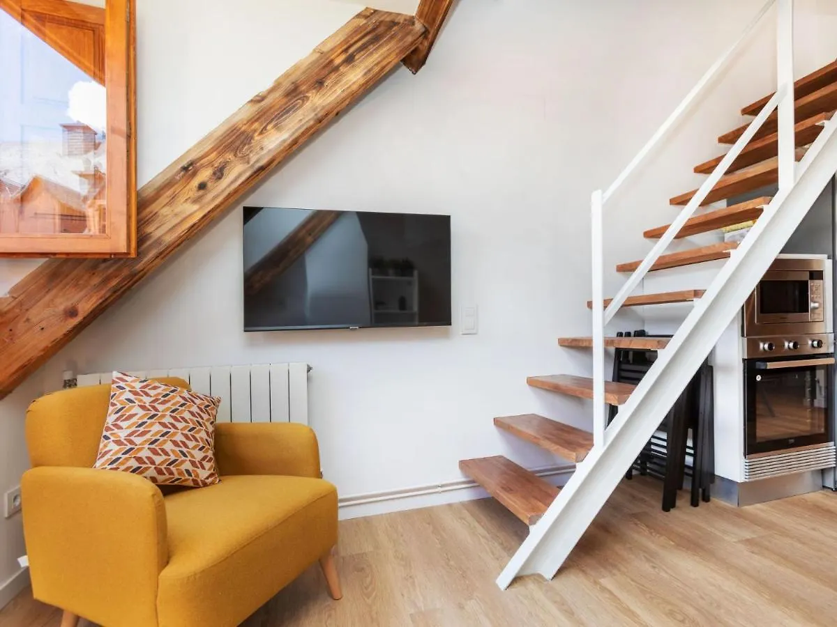 Apartment Nevat By Interhome Pla de l'Ermita